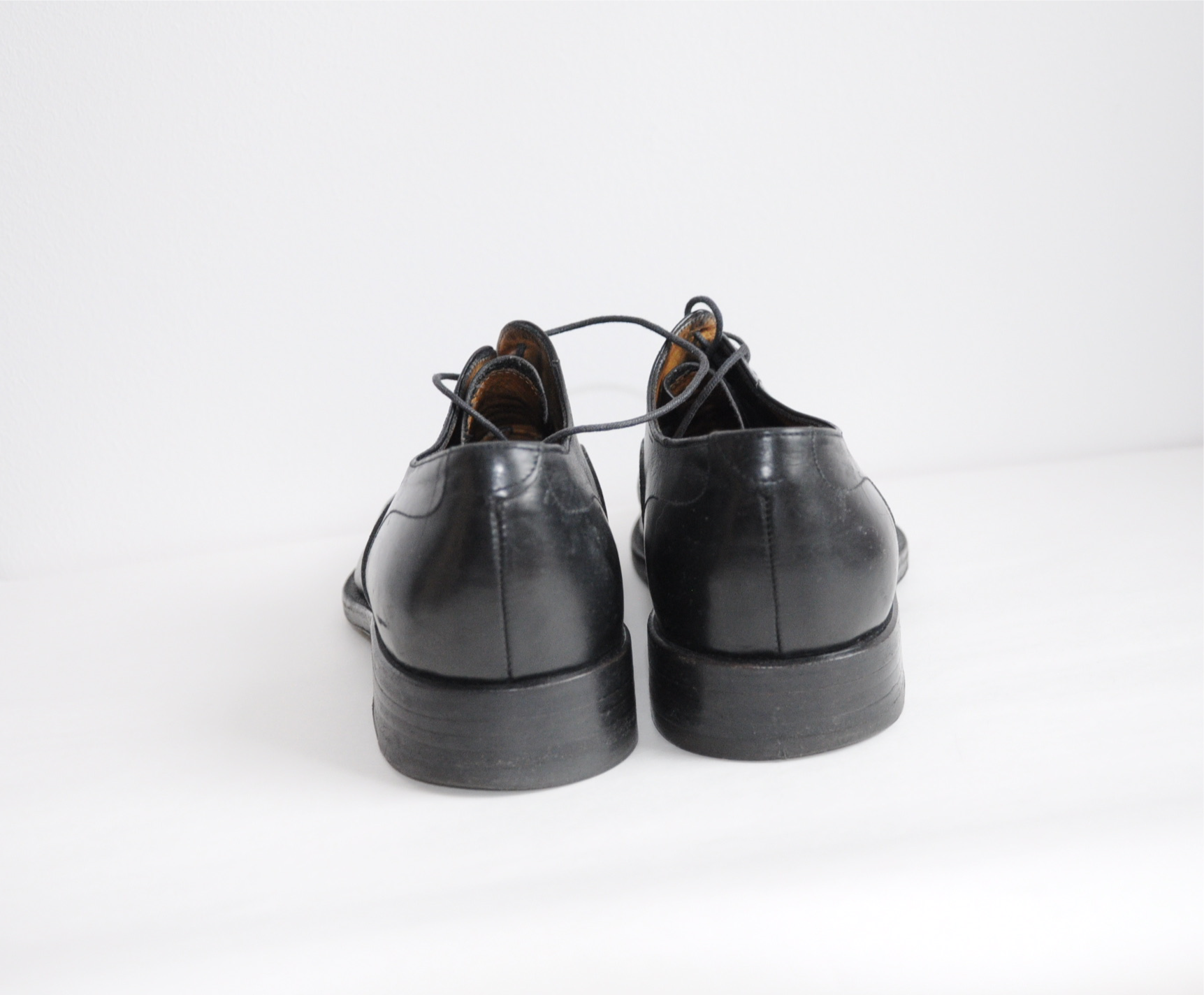 Oxford leather shoes / EU 37