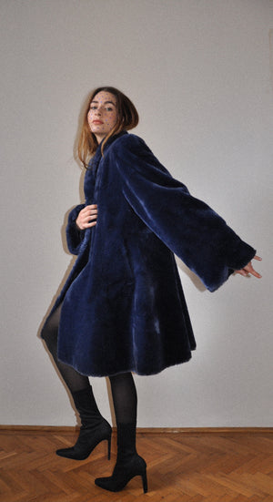 Hélène fur coat in midnight blue RARE! / M-L